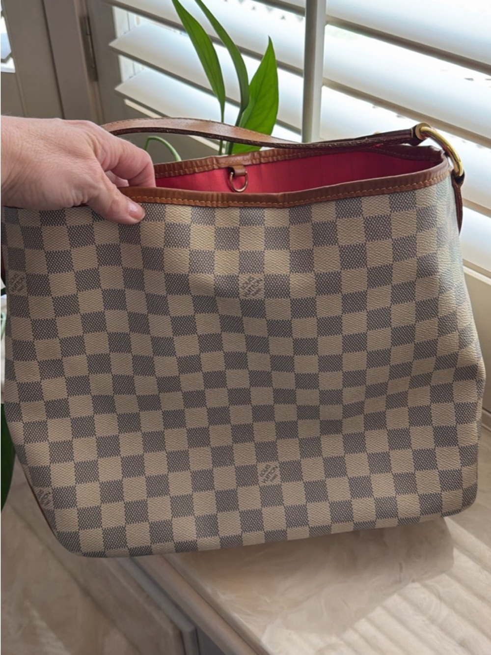 Louis Vuitton Damier Azur Shoulder Bag with Brown Trim and Pink Interior Accent - Picture 2 of 5